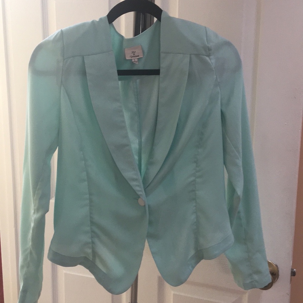 Pastel colored Blazer light blue